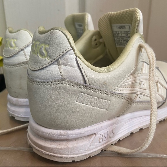 Asics women’s gelsaga trainers size UK 5 - Picture 8 of 16